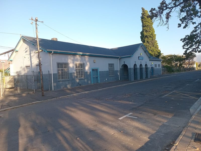Paarl station — the line that carried students to work and study for a century.